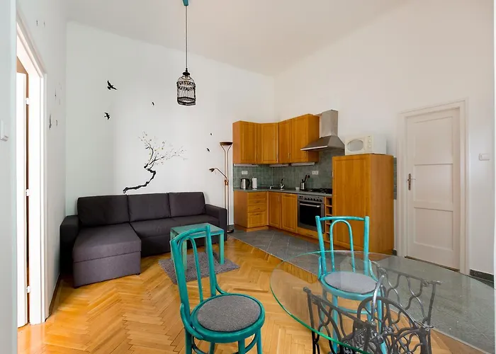 Bpm-W8 Central Apartment
